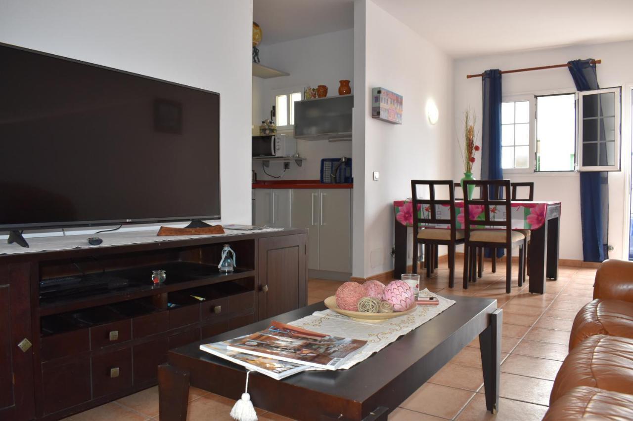 Appartement Famara Vela Extérieur photo